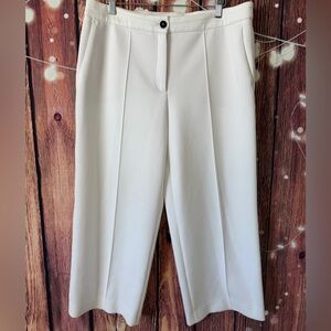 Marc Cain Off White Cropped Trousers